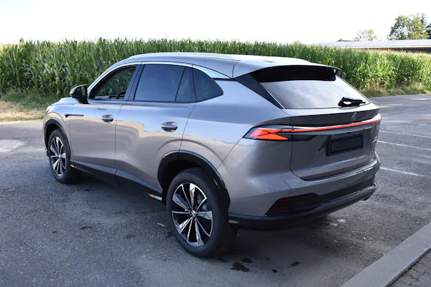 MG HS 1.5 Hybrid+ Luxury