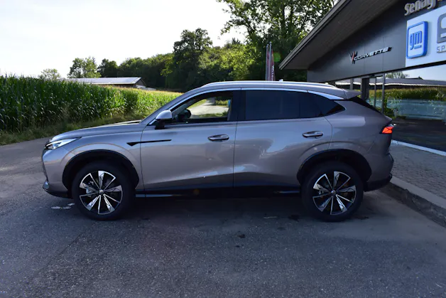 MG HS 1.5 Hybrid+ Luxury