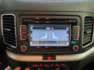 VW Sharan 2.0 TDI BMT Highline 4Motion 7 Sitzplätze