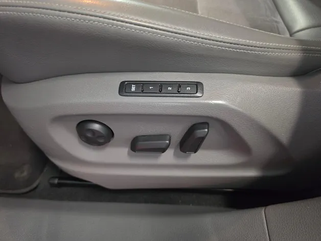 VW Sharan 2.0 TDI BMT Highline 4Motion 7 Sitzplätze