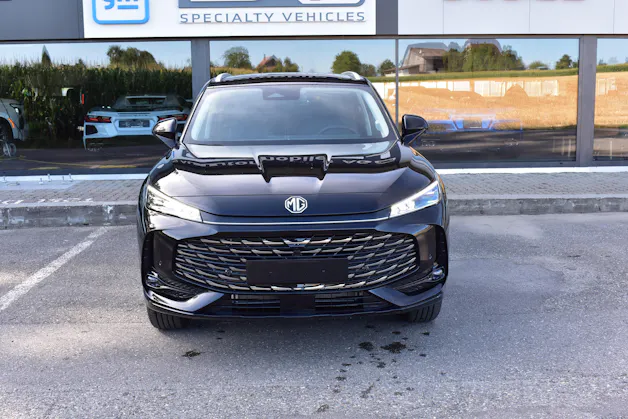 MG HS 1.5 Hybrid+ Luxury