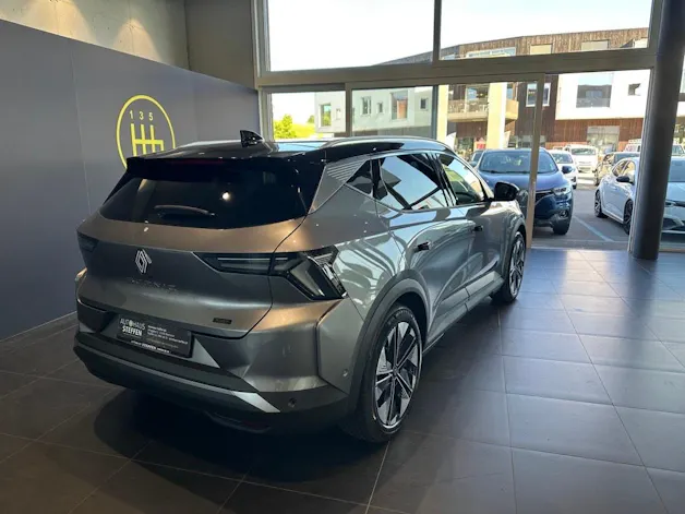 Renault Scénic E-Tech Long Range Techno