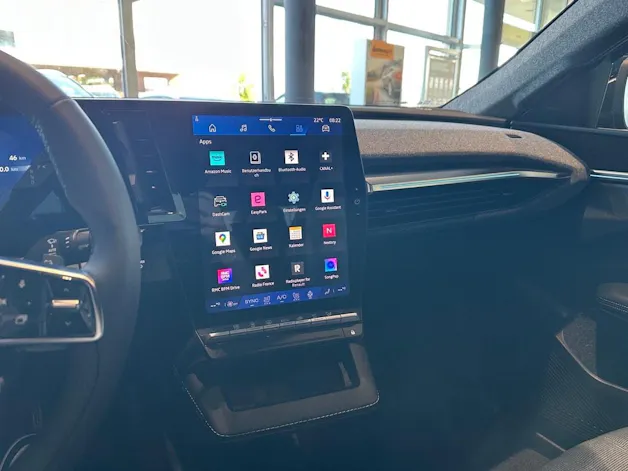 Renault Scénic E-Tech Long Range Techno