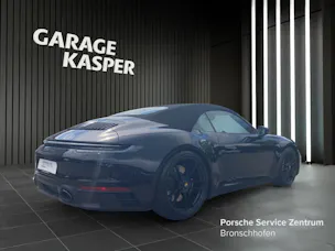 Porsche 911 Carrera 4 GTS Cabriolet