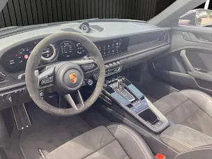 Porsche 911 Carrera 4 GTS Cabriolet