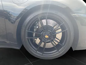 Porsche 911 Carrera 4 GTS Cabriolet
