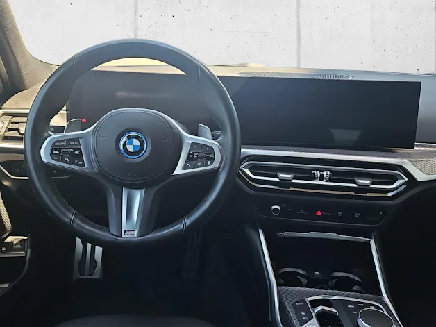 BMW 320e xDr Tour M Sport