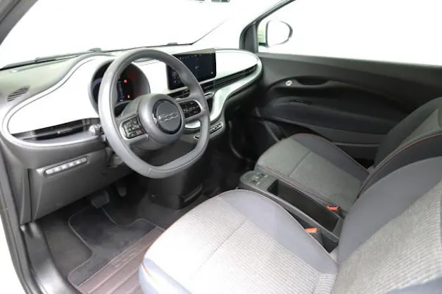 Fiat 500 C el 87 kW Icon