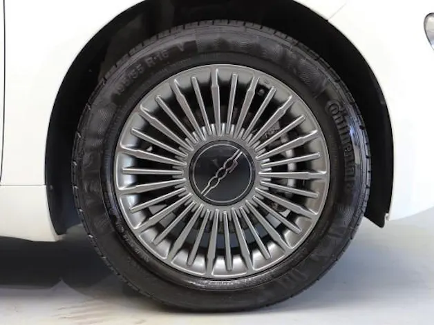 Fiat 500 C el 87 kW Icon
