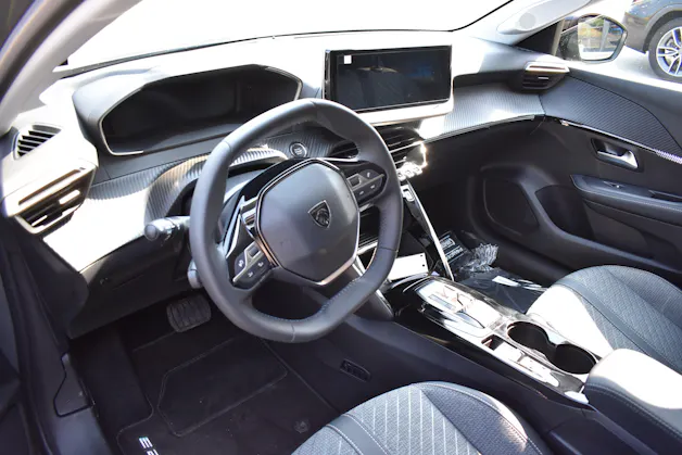 PEUGEOT 208 Elektrik 100 kW Allure