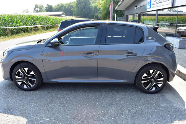 PEUGEOT 208 Elektrik 100 kW Allure