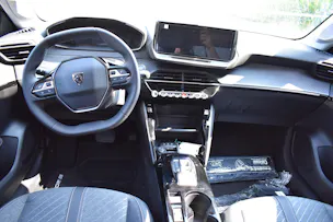 PEUGEOT 208 Elektrik 100 kW Allure
