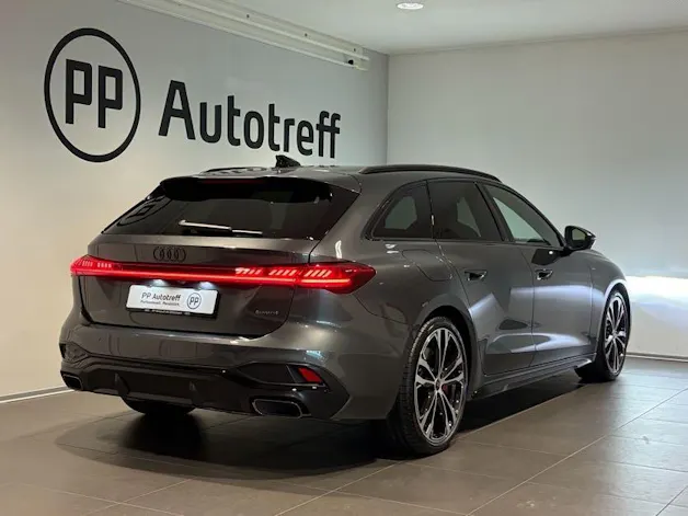 Audi A5 Avant e-hybrid quattro 270 kW S tronic