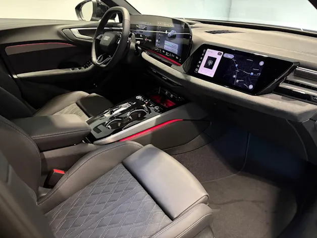 Audi A5 Avant e-hybrid quattro 270 kW S tronic