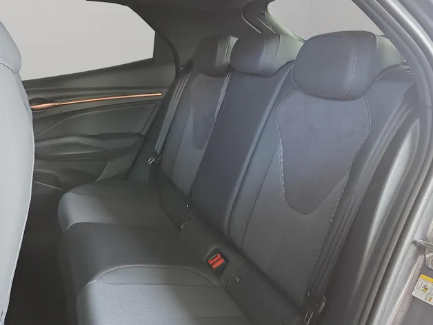 Cupra Raval 52 kWh Dynamic+