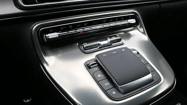 Mercedes-Benz V 300 d Exclusive L SWISS EDITION 4MATIC