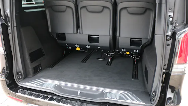 Mercedes-Benz V 300 d Exclusive L SWISS EDITION 4MATIC