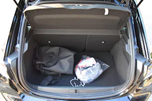 PEUGEOT 208 Elektrik 100 kW Style