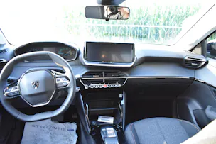 PEUGEOT 208 Elektrik 100 kW Style
