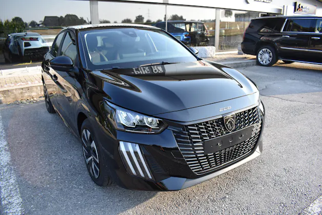 PEUGEOT 208 Elektrik 100 kW Style