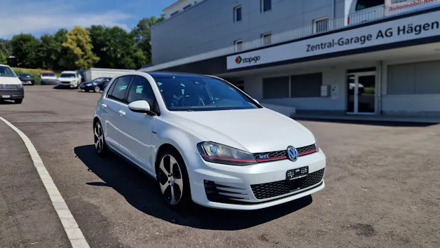 VW Golf 2.0 TSI GTI Performance DSG