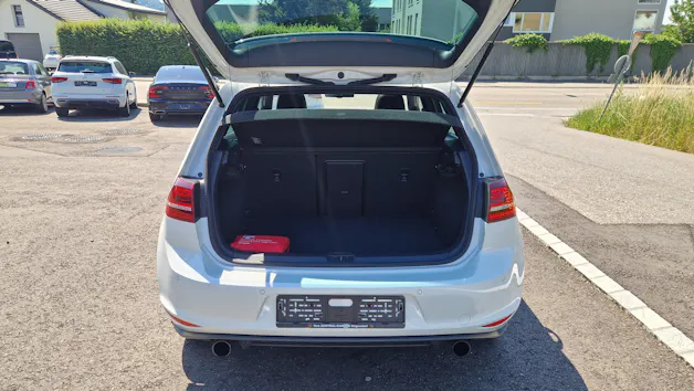 VW Golf 2.0 TSI GTI Performance DSG