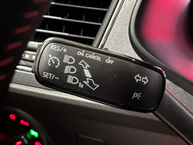 SEAT Leon ST 2.0 TDI FR