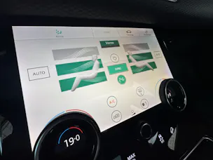 Land Rover Range Rover Velar 3.0 D 300 R-Dynamic
