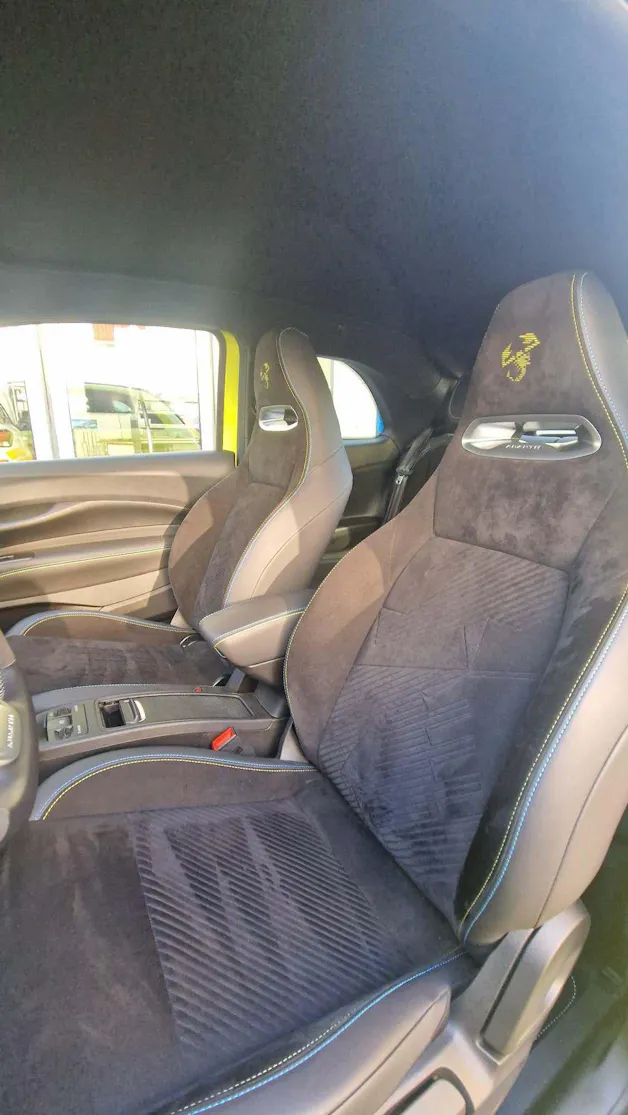 Fiat 500e Abarth Scorpionissima