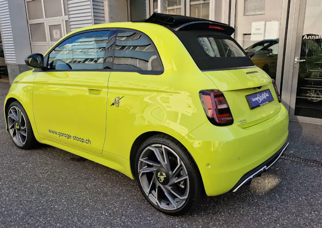 Fiat 500e Abarth Scorpionissima