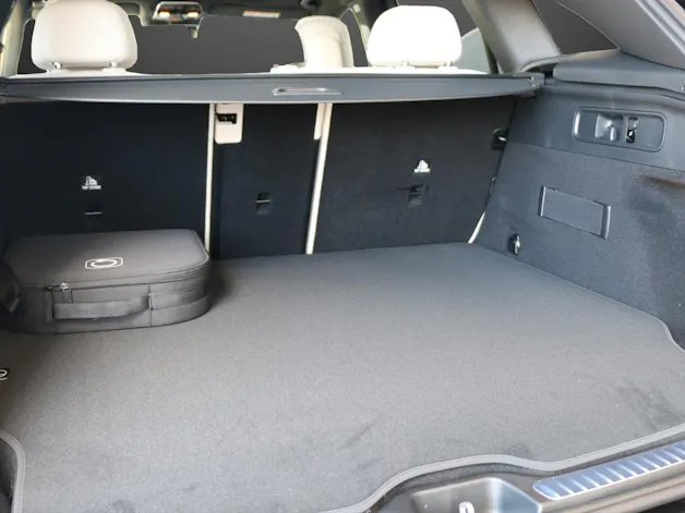 Mercedes-Benz GLC 400 e 4MATIC with EQ-Star Hybrid