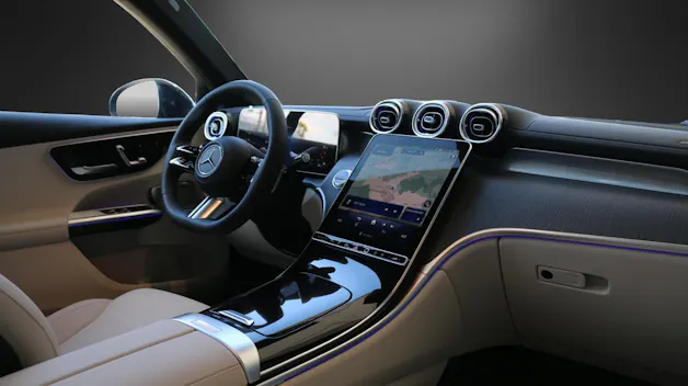 Mercedes-Benz GLC 400 e 4MATIC with EQ-Star Hybrid