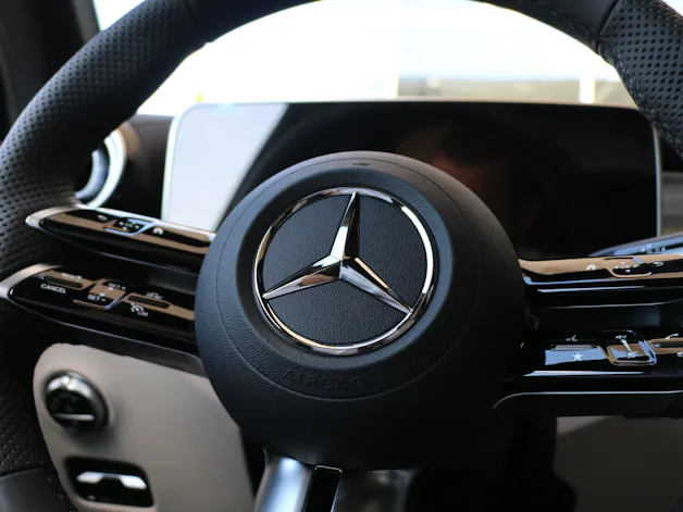 Mercedes-Benz GLC 400 e 4MATIC with EQ-Star Hybrid