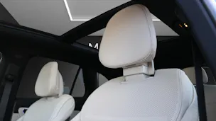 Mercedes-Benz GLC 400 e 4MATIC with EQ-Star Hybrid