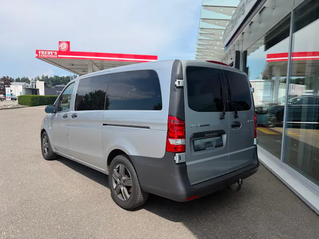 Mercedes-Benz VITO Tourer