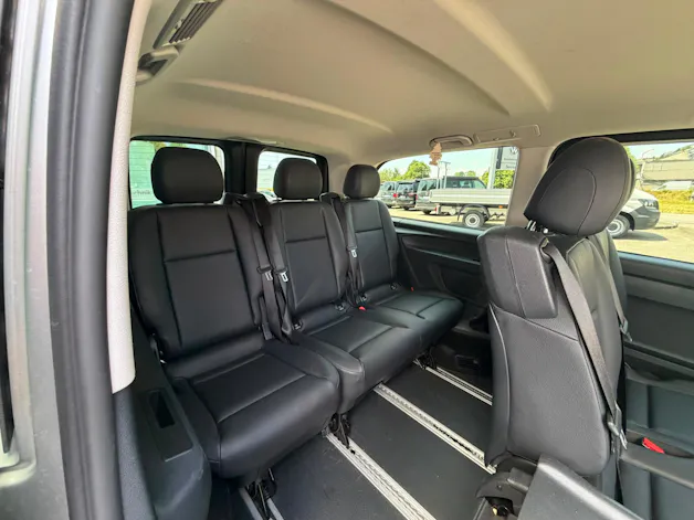 Mercedes-Benz VITO Tourer