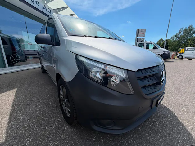 Mercedes-Benz VITO Tourer