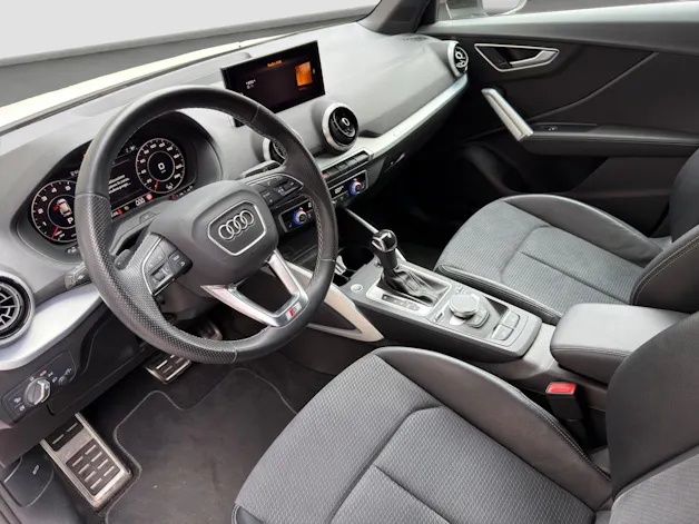 Audi Q2 35 TFSI S line S-tronic