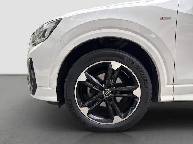 Audi Q2 35 TFSI S line S-tronic