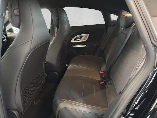 Mercedes-Benz CLA 220 8G-DCT 4Matic