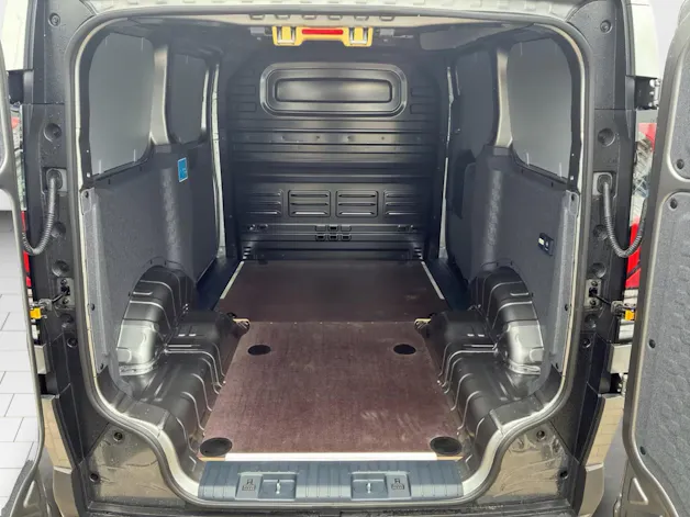 Kia PV5 Cargo 71.2 kWh Plus