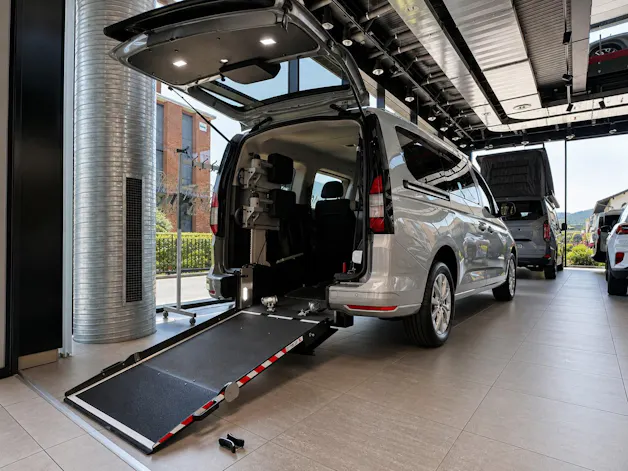 Ford Grand Tourneo Connect 1.5 EcoBoost Titanium Automat