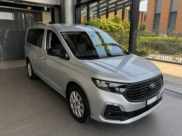 Ford Grand Tourneo Connect 1.5 EcoBoost Titanium Automat