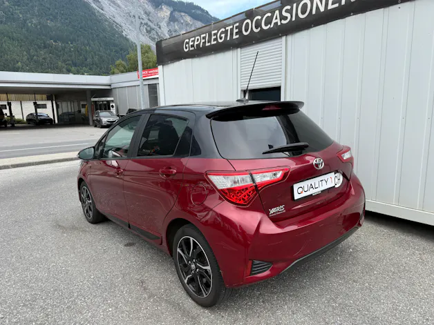 Toyota Yaris 1.5 Style EDITION *1. HAND * CH-FZ* DAB*KAMERA*