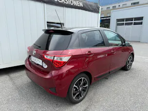 Toyota Yaris 1.5 Style EDITION *1. HAND * CH-FZ* DAB*KAMERA*FRISCH AB MFK*
