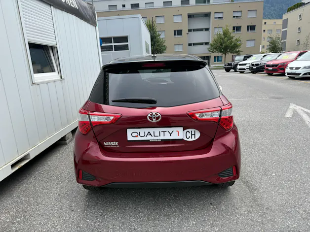 Toyota Yaris 1.5 Style EDITION *1. HAND * CH-FZ* DAB*KAMERA*