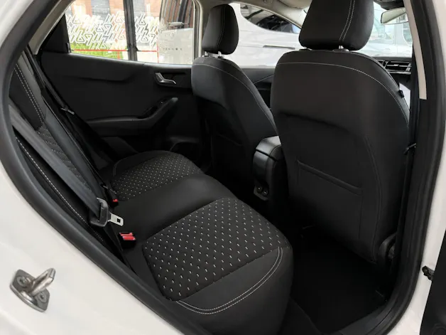 Ford Puma 1.0 MHEV Titanium
