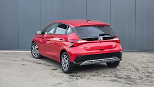 Hyundai i20 1.0 T-GDi Amplia DCT