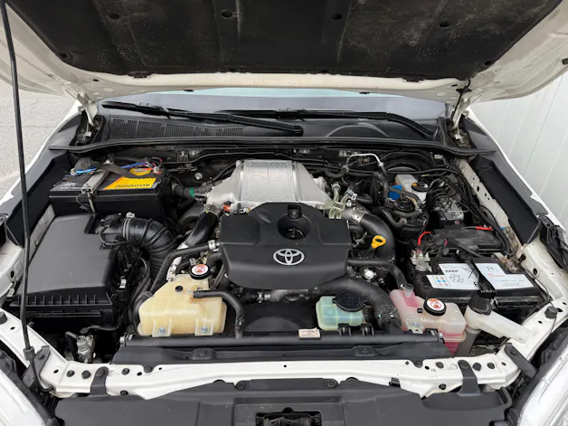 Toyota Hilux 2.4D-4D Comfort Double Cab 4x4 *WERKSGARANTIE * TEMPOMAT* KLIMA*