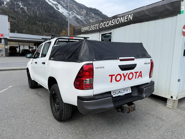 Toyota Hilux 2.4D-4D Comfort Double Cab 4x4 *WERKSGARANTIE * TEMPOMAT* KLIMA*